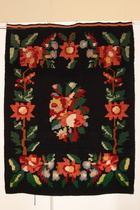 Mäkisen Aliinan ruusuryijy